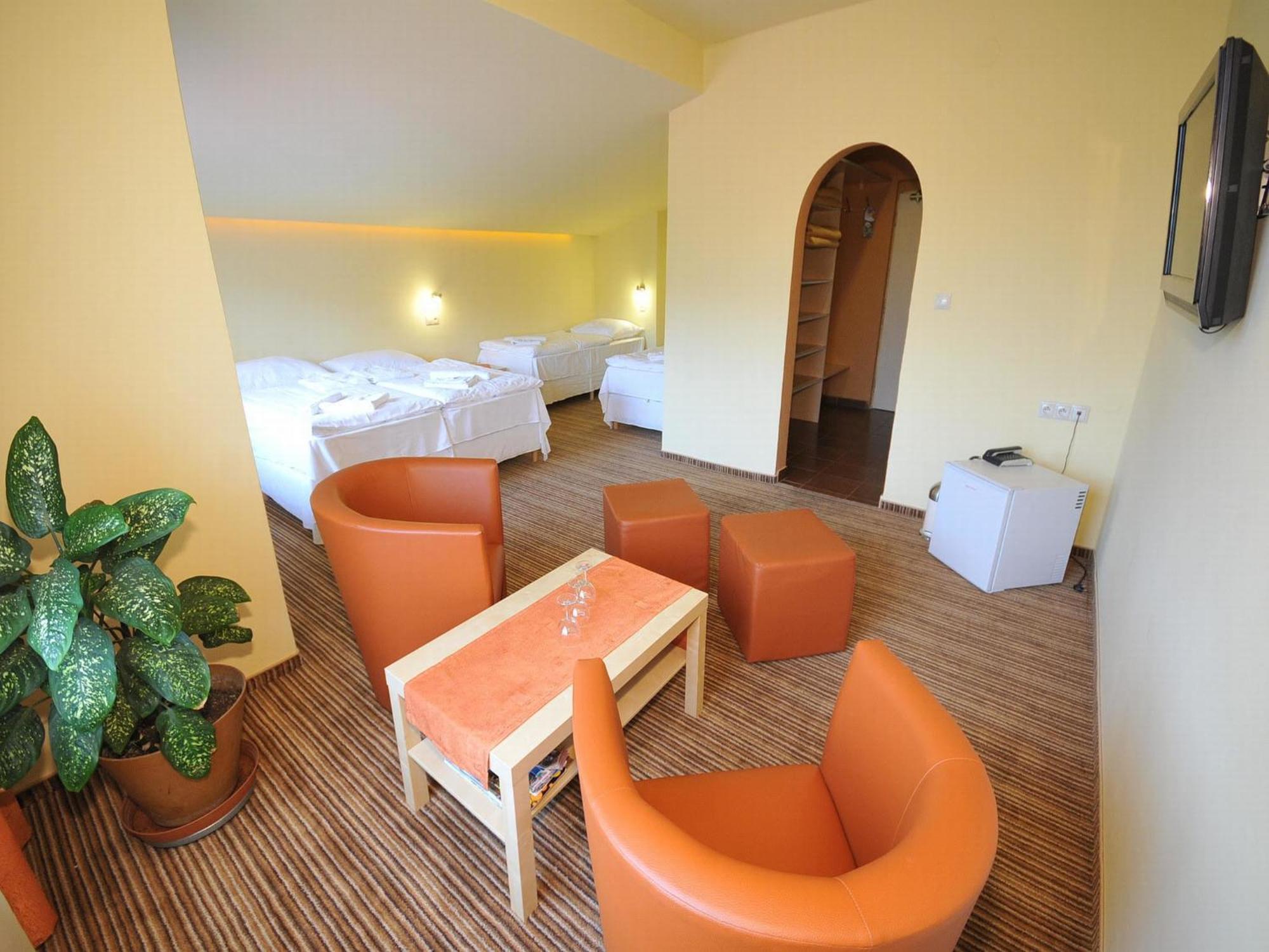Hotel Cingov Slovensky Raj Spišská Nová Ves Esterno foto
